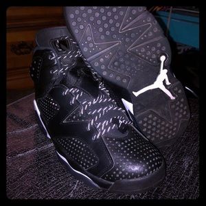 Air Jordan ‘black cat’ retro 6 size 10  (trades)